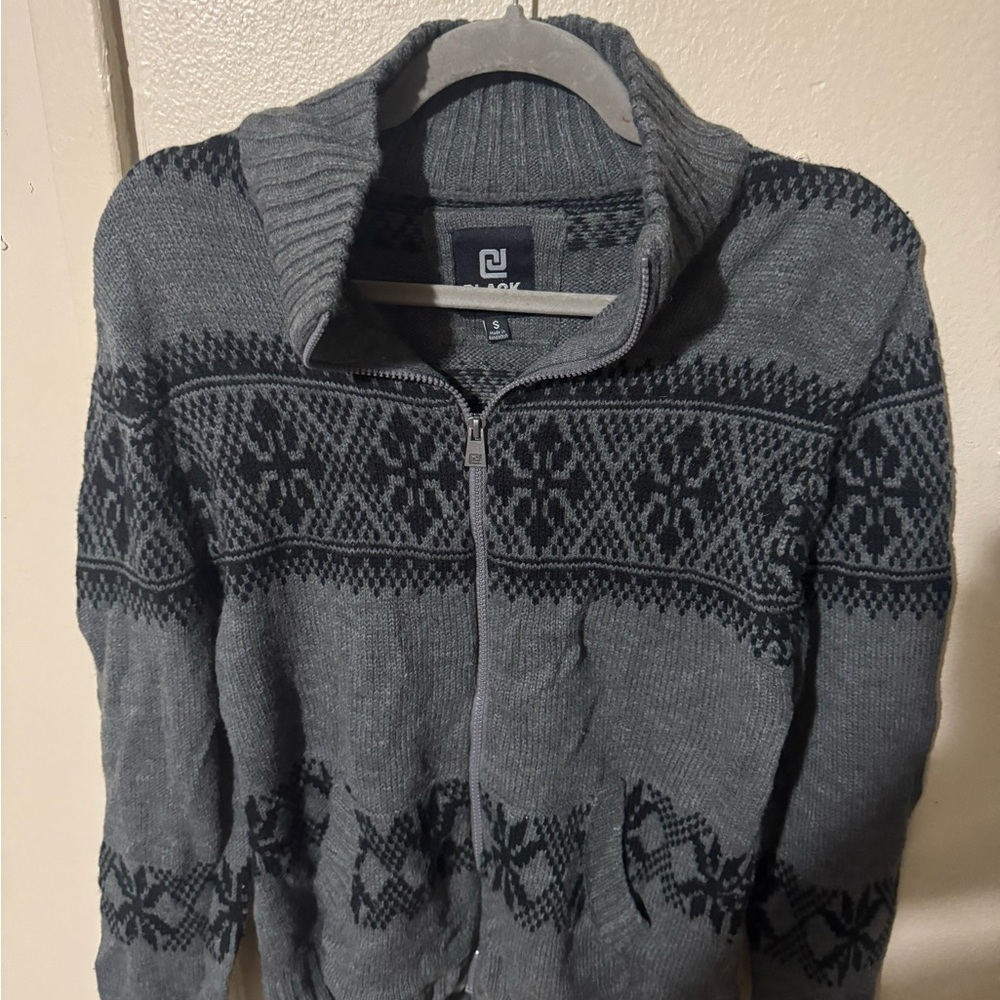 Gray Patterned Men's Sweater